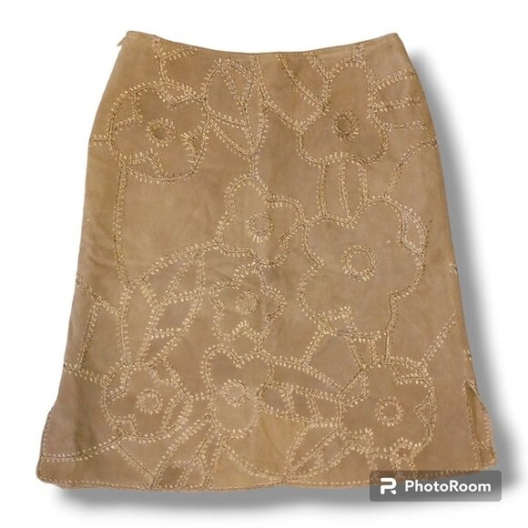 Vtg Suedessence 100% Leather Suede Patchwork Skirt-Size 8-Flowers-Knee Length - Picture 4 of 7